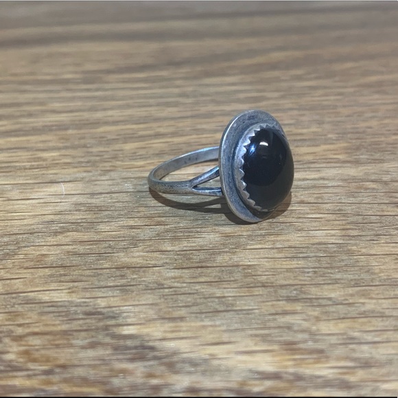 Sterling silver and obsidian ring - Picture 11 of 13